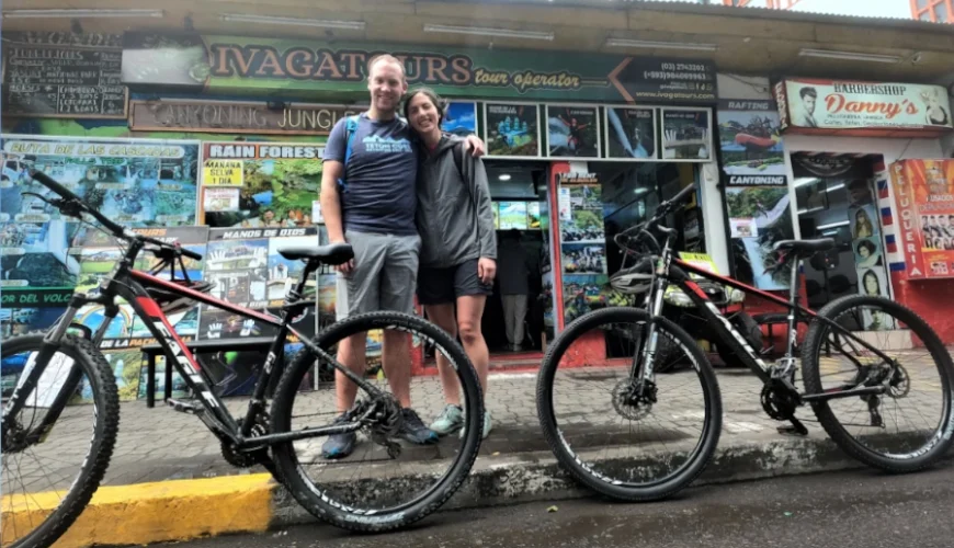 biking banos ecuador
