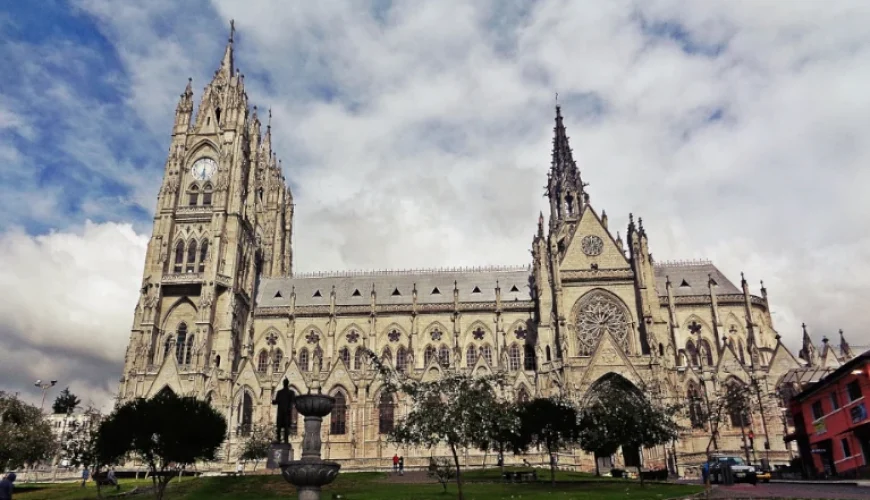 quito banos package